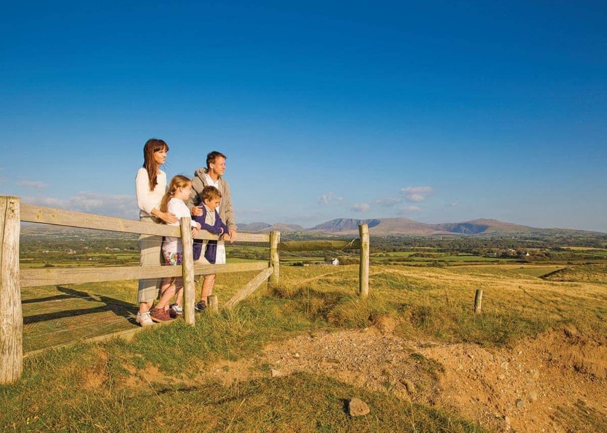 White Tower Holiday Park Llandwrog Εξωτερικό φωτογραφία
